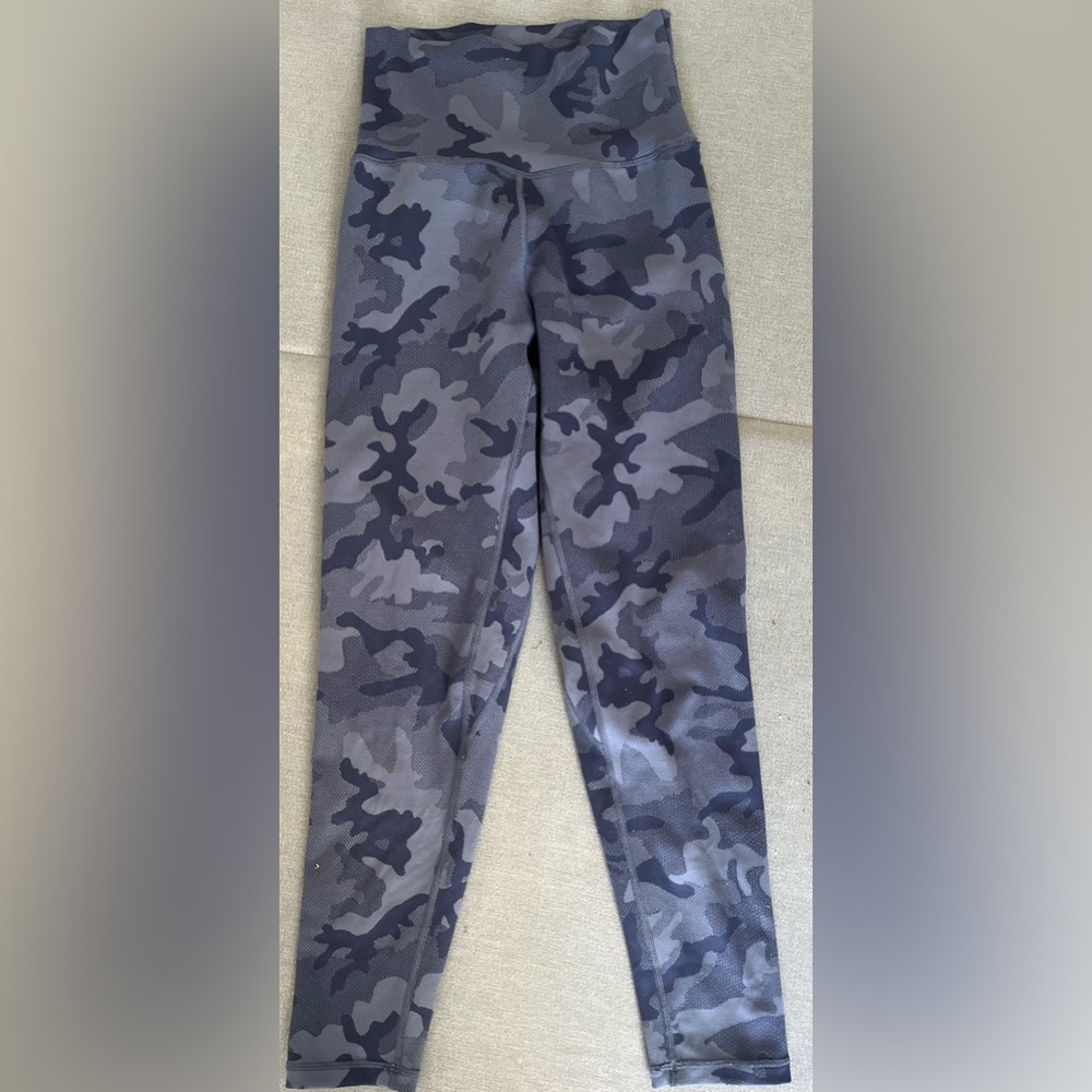 Ptula Womens Blue Camo Workout Leggings S